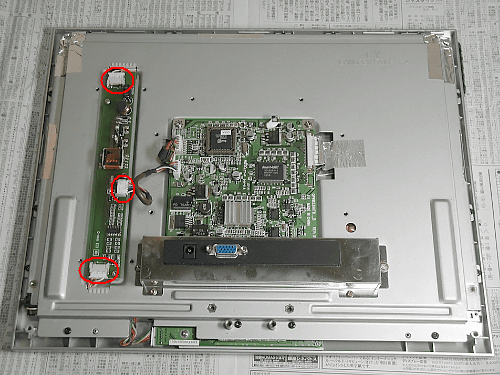 液晶モニター(VE500)の新インバーター基板とメインの制御基板